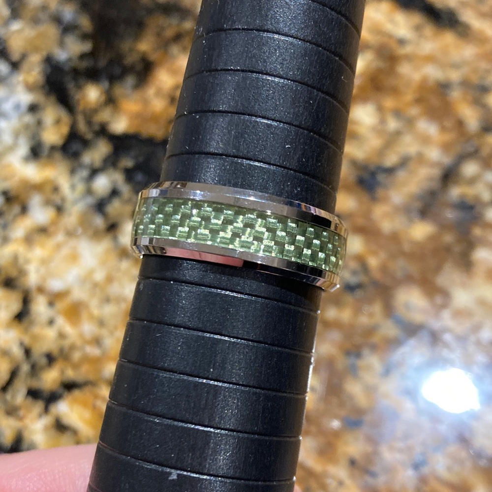 Green Carbon Fiber Men's Ring size 11